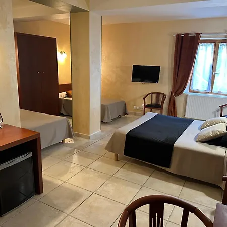 Hotel Bon Encontre 3*