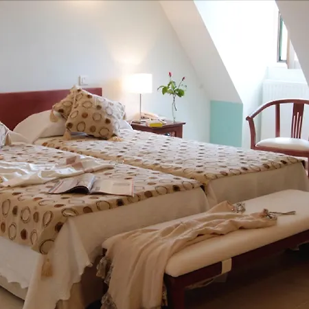 Bon Encontre Ξενοδοχείο