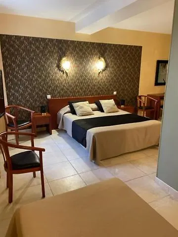 Otel Bon Encontre 3*